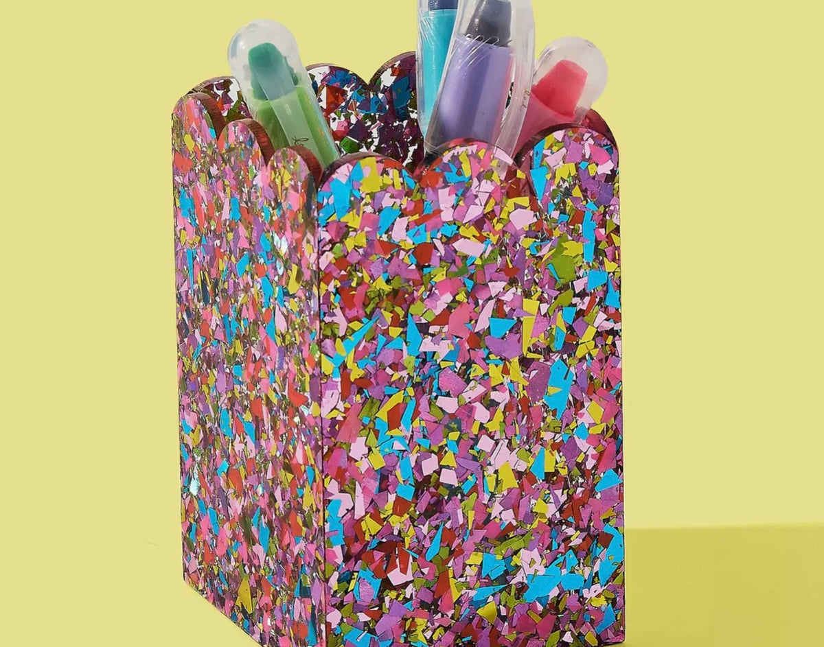 happy confetti scalloped pencil/pen holder