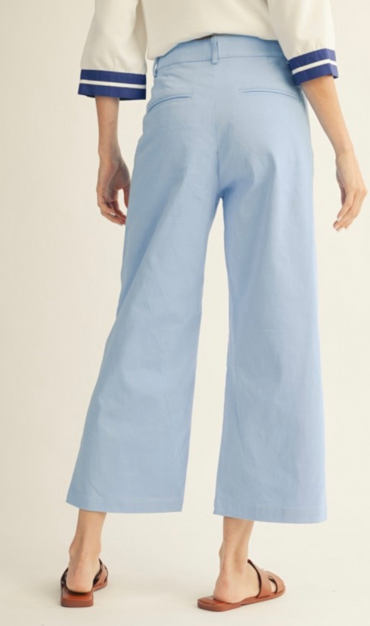 Scallop Pocket Pant in Blue
