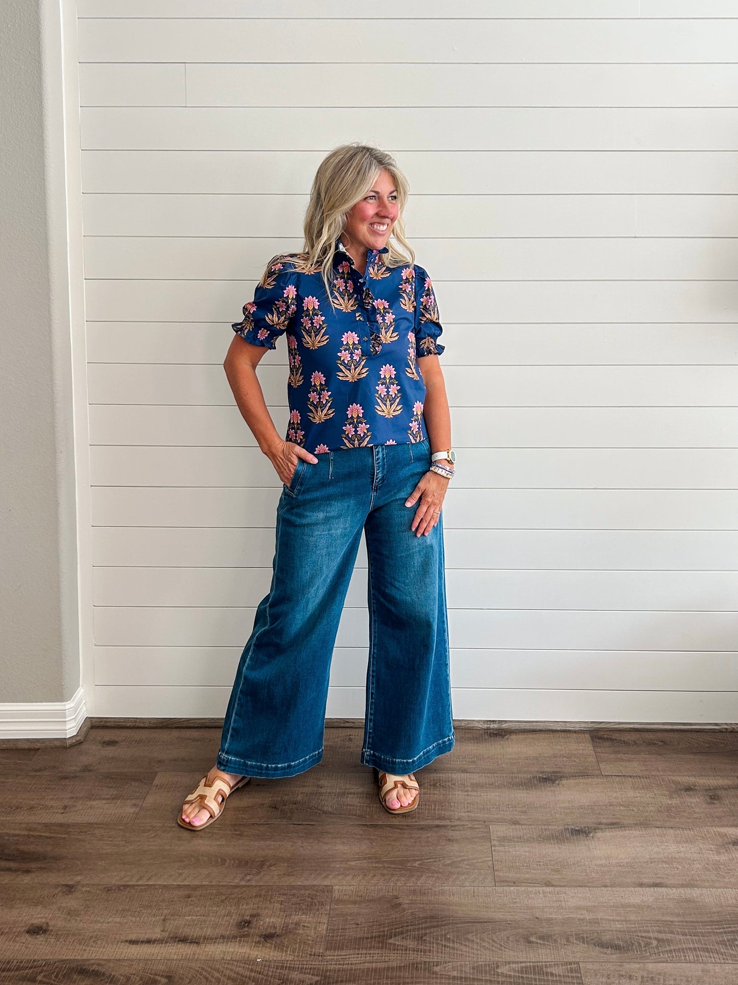 Carly Floral Top - Navy