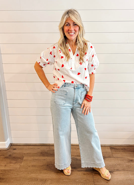 Scallop Pocket Wide Leg Jeans