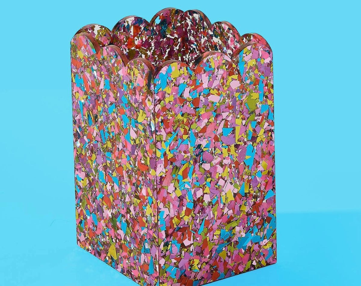 happy confetti scalloped pencil/pen holder